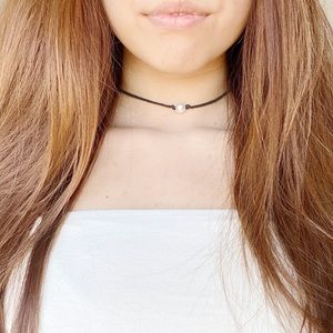 pearl choker